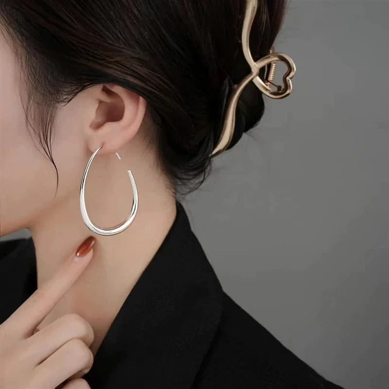Anting-anting Stud Berlian Hati, Keluli Tahan Karat