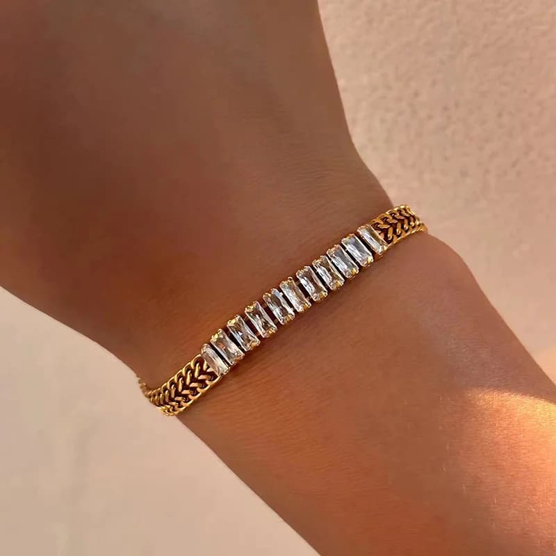 Gelang Rantai Zirkonia Berkelip