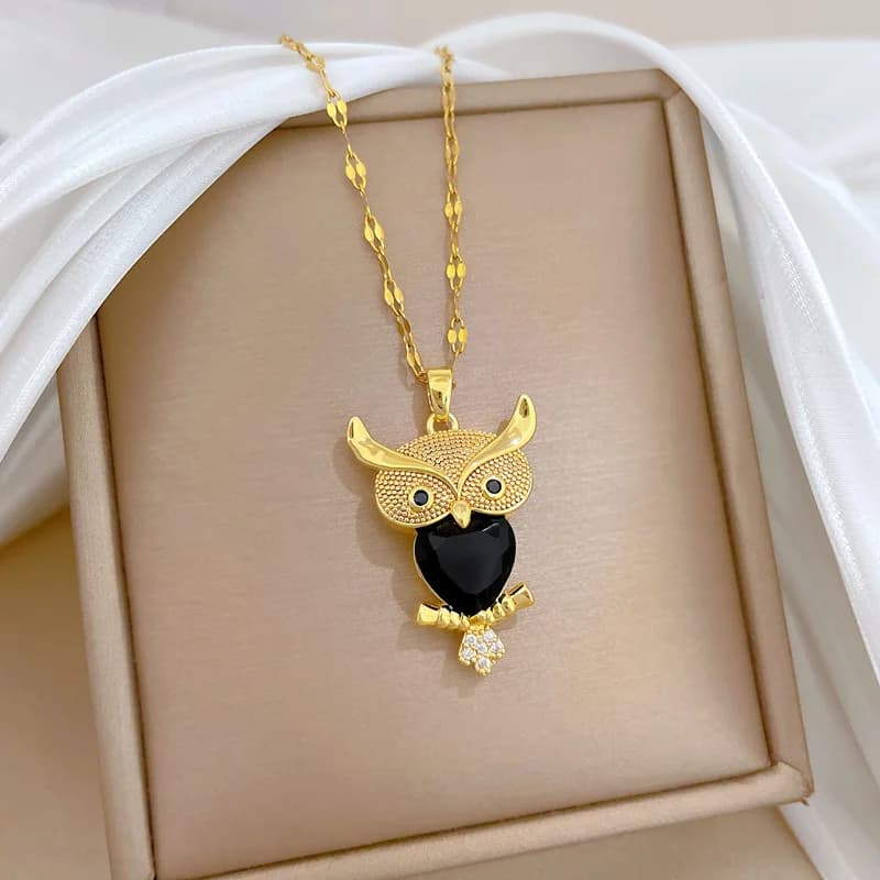 Kalung Loket Burung Hantu Berkilau Zirkonia