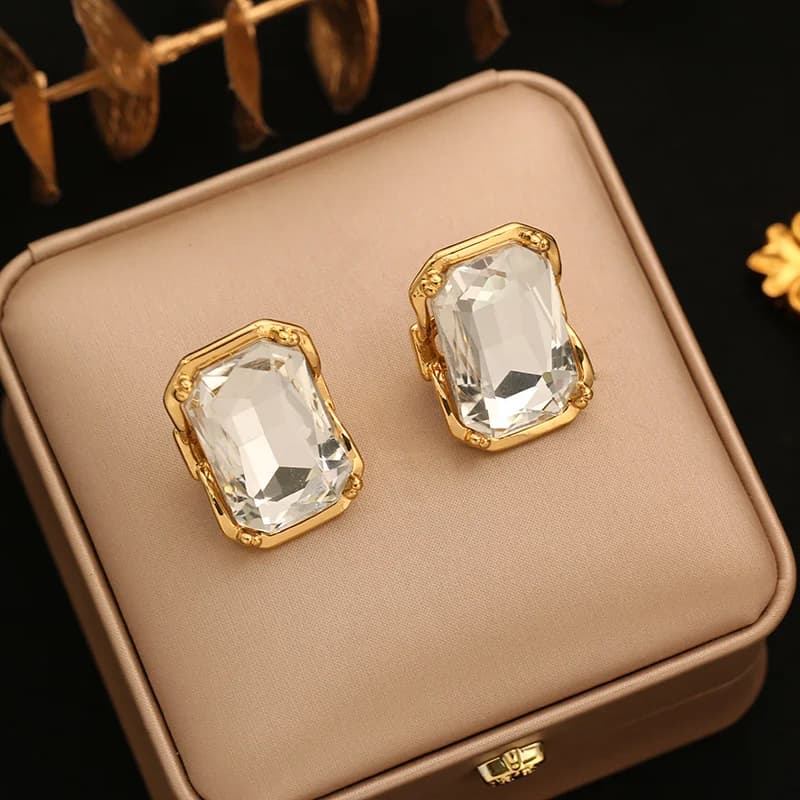 Anting-anting Stud Mutiara Kupu-kupu, Keluli Tahan Karat
