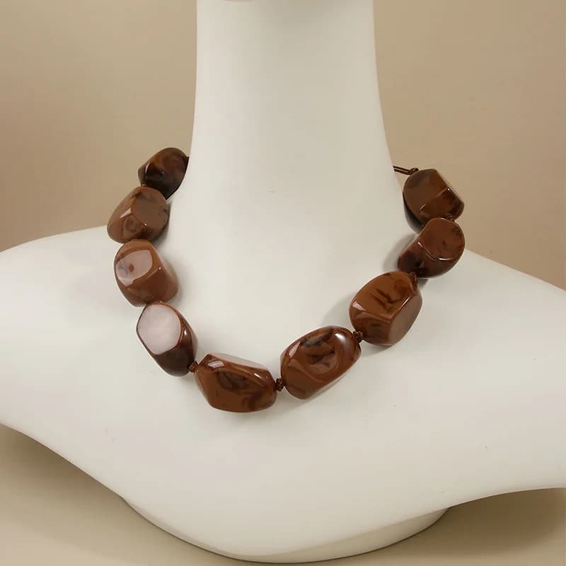 Kalung Choker Bohemian Resin Coklat