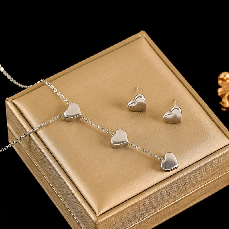 Set Rantai Leher & Anting-anting Hati Berkilat, Perak