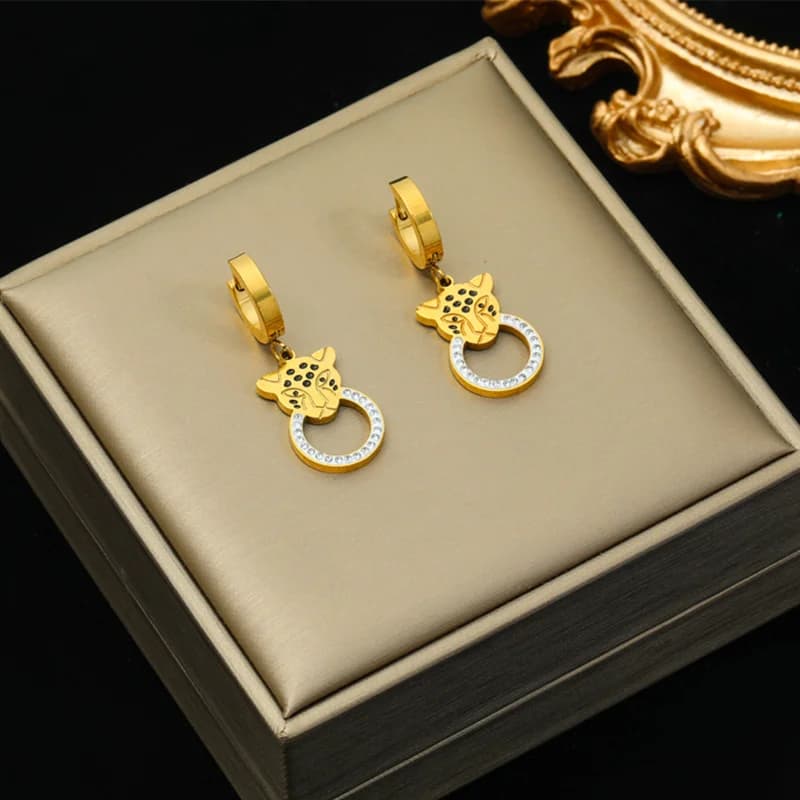 Anting-anting Mutiara Silang Harimau Bintang Phoenix