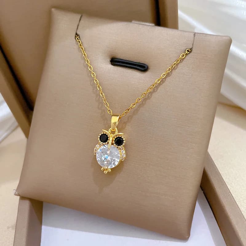 Kalung Loket Burung Hantu Berkilau Zirkonia