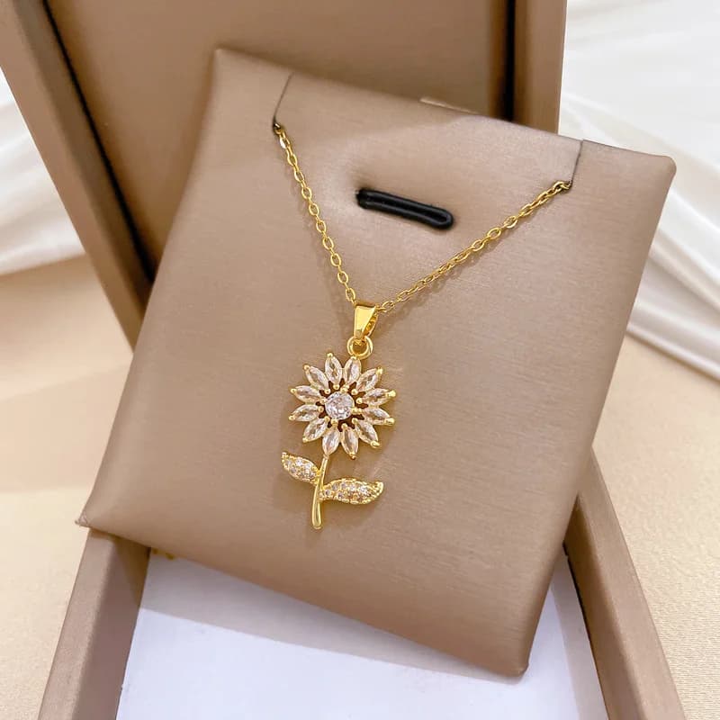 Kalung Loket Bunga Biru
