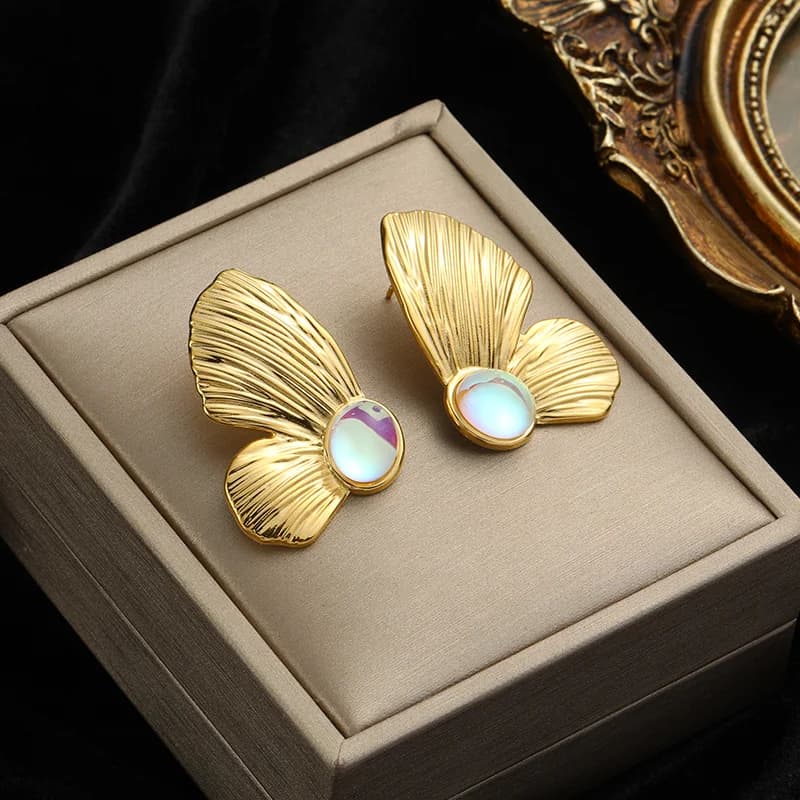 Anting-anting Gelung Jatuh Geometri Kipas, Warna Emas