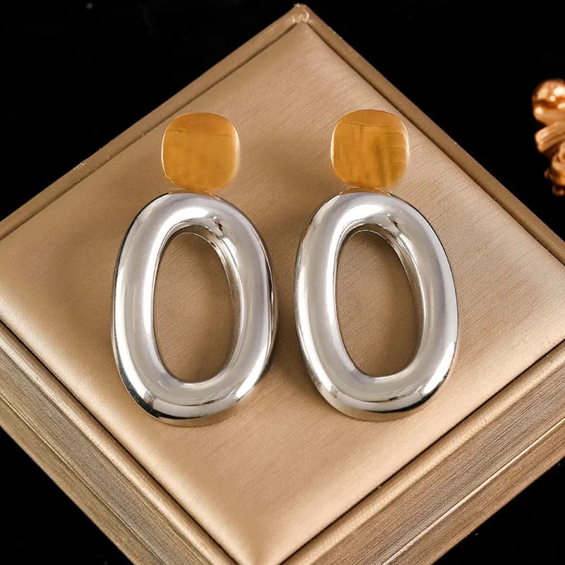 Anting-anting Charm Ular Bergantung Eksentrik