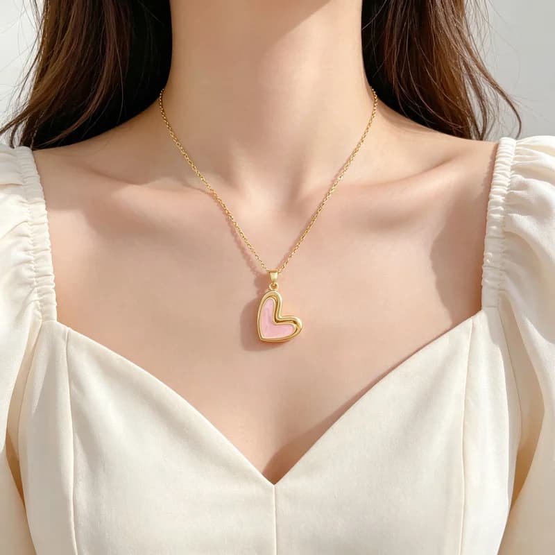 Kalung Loket Hati Pink Cinta