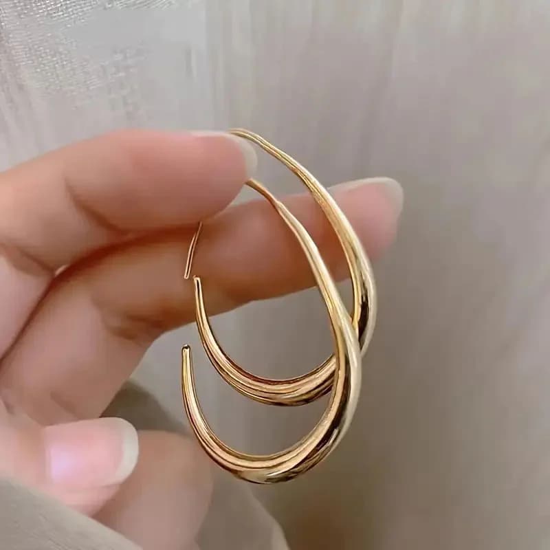 Anting-anting Stud Bentuk C, Keluli Tahan Karat Bersalut Emas