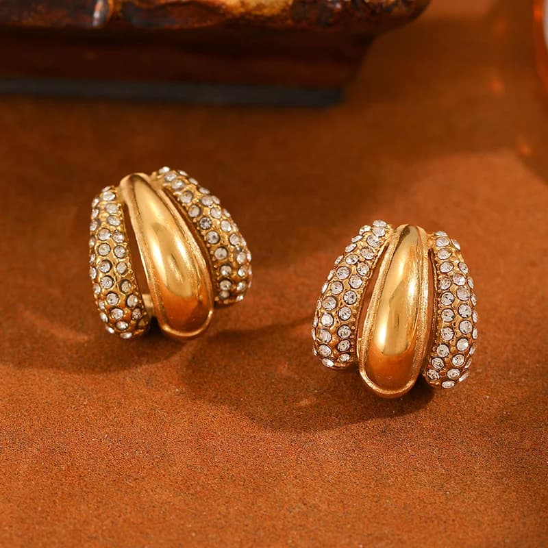 Anting-anting Stud Zirkon Berbentuk C Geometri