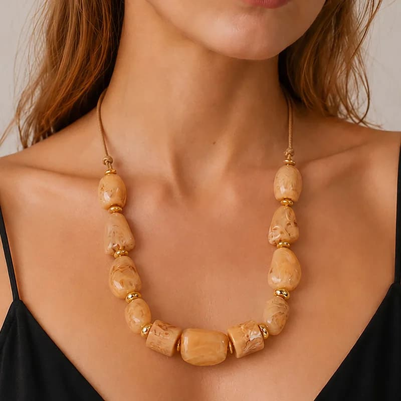 Kalung Choker Bohemian Resin Coklat