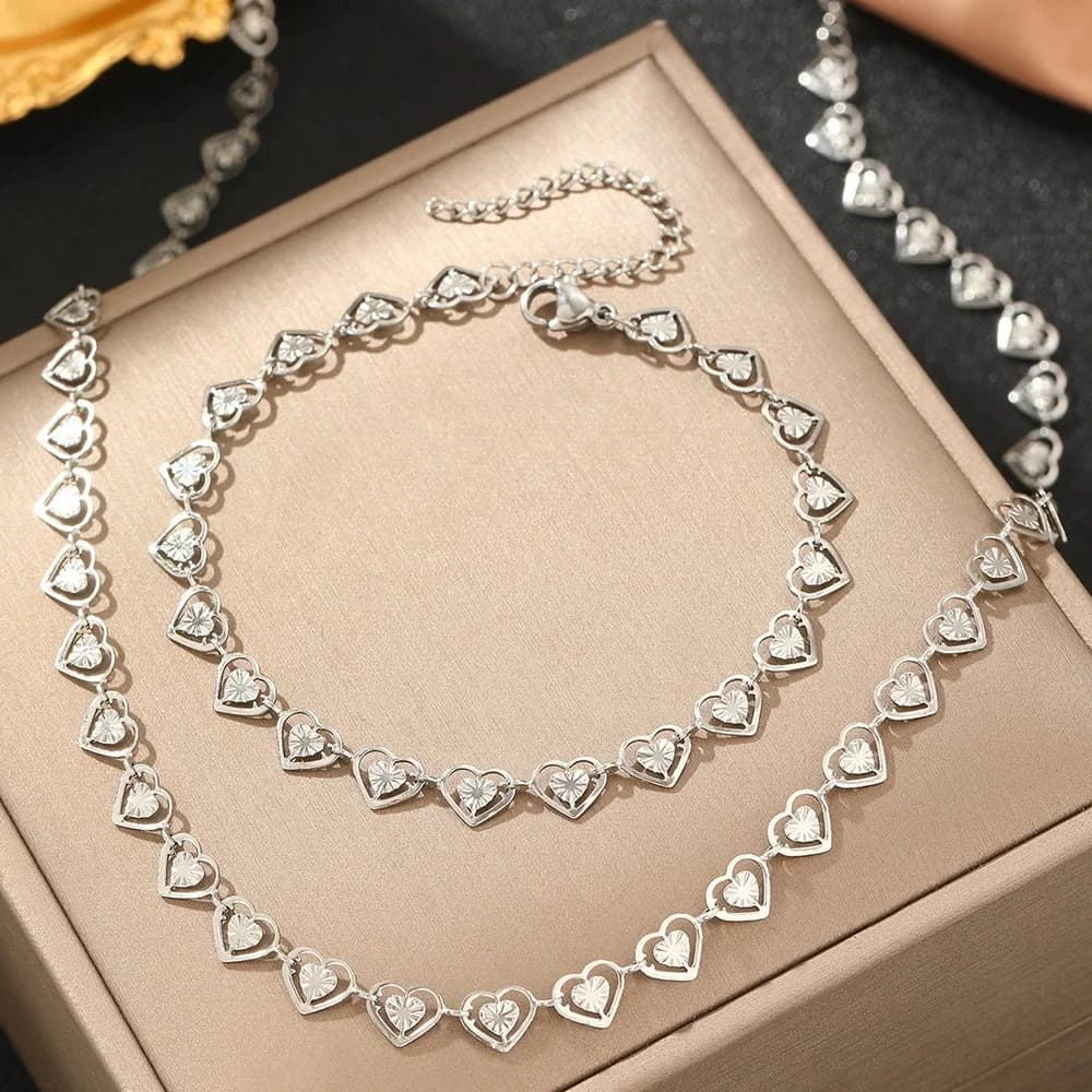 Set Rantai Leher, Gelang Tangan & Anting-anting Berbentuk Hati Perak