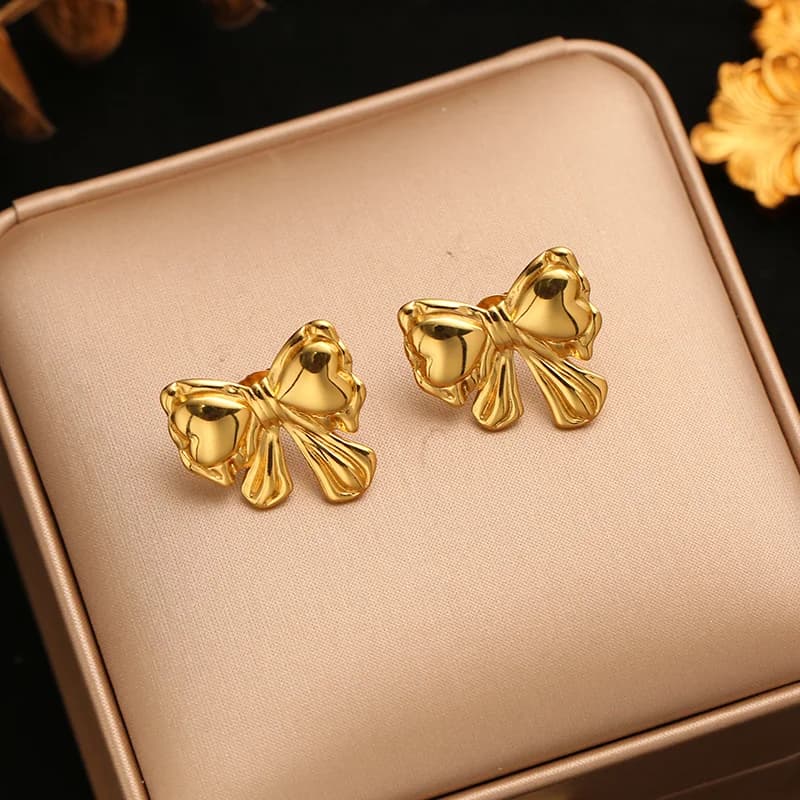 Anting-anting Stud Bentuk Hati Geometrik Warna Emas