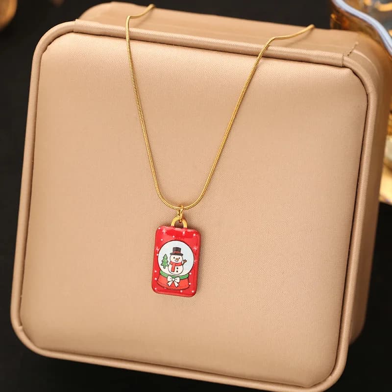 Kalung Loket Enamel Rusa