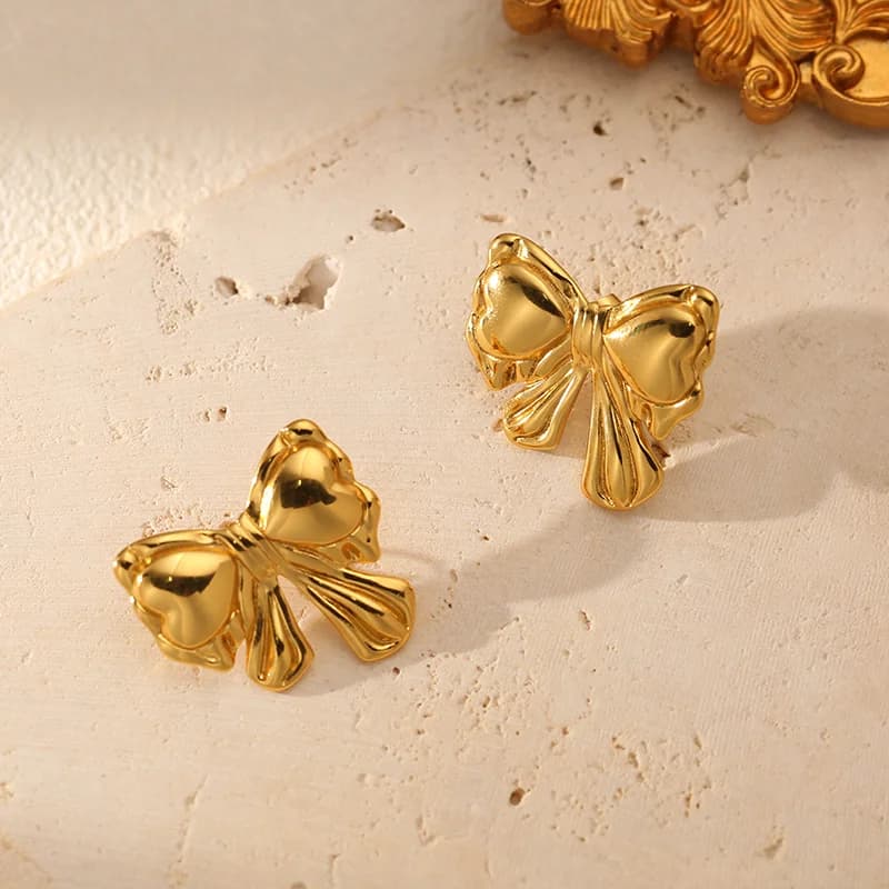 Anting-anting Stud Reben Emas Keluli Tahan Karat