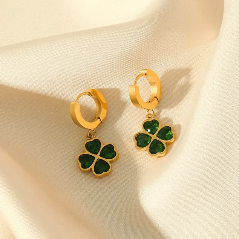 Anting-Anting Gantung Semanggi Zirkon Hijau