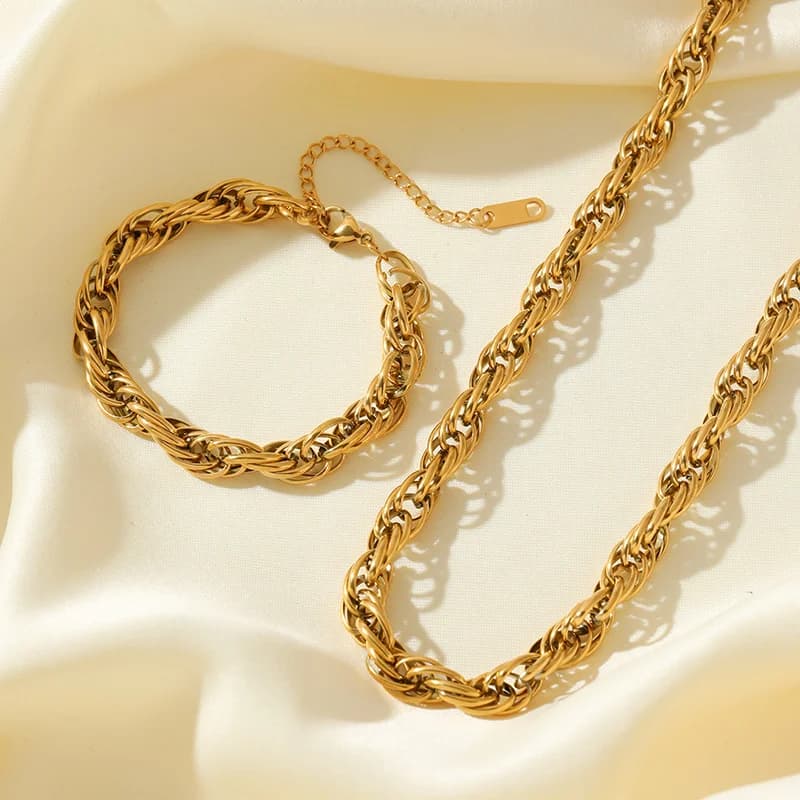 Set Rantai Leher dan Gelang Berlapis Emas 18K