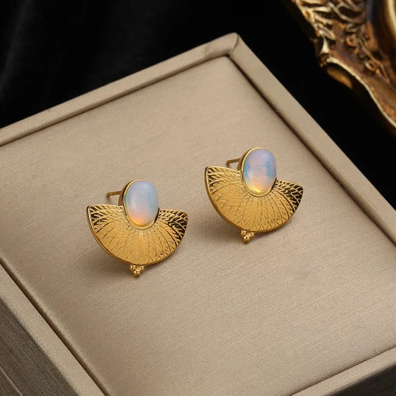Anting-anting Stud Kecil Bentuk Hati Bertatah Mata, Keluli Tahan Karat