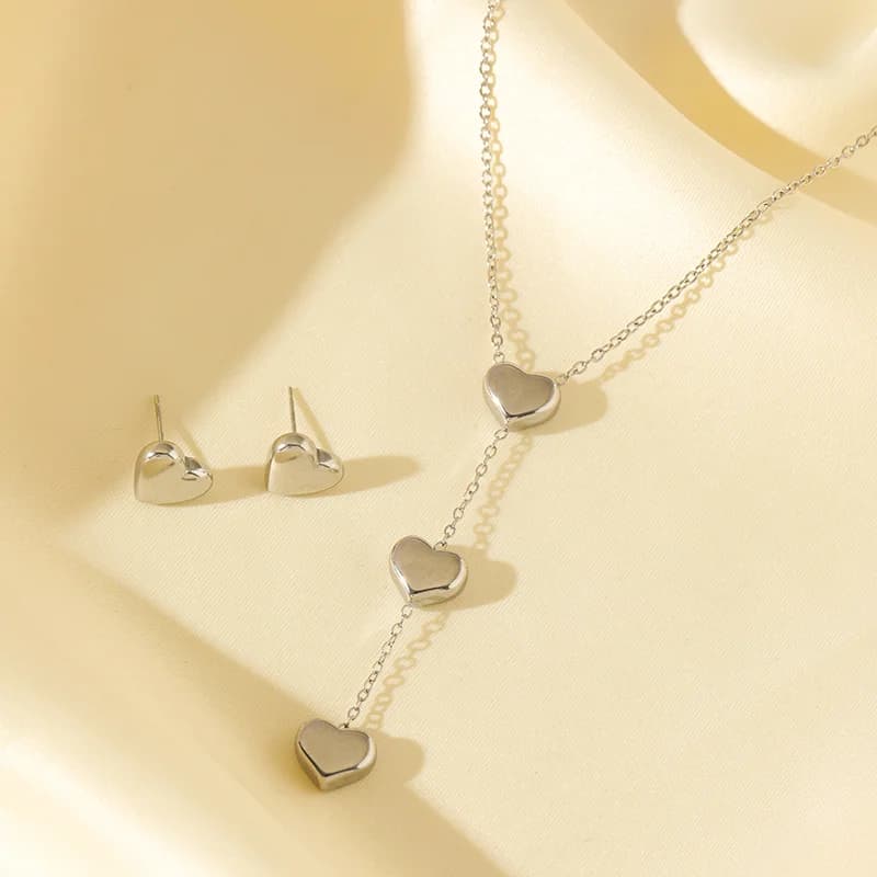 Set Rantai Leher & Anting-anting Hati Berkilat, Perak