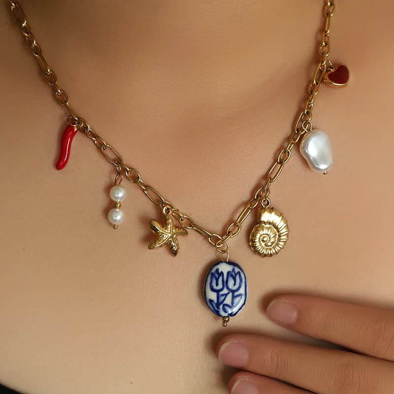 Kalung Loket Matahari Kerang Bintang Laut Emas