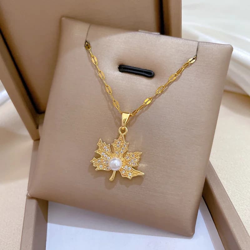Kalung Loket Bunga Biru