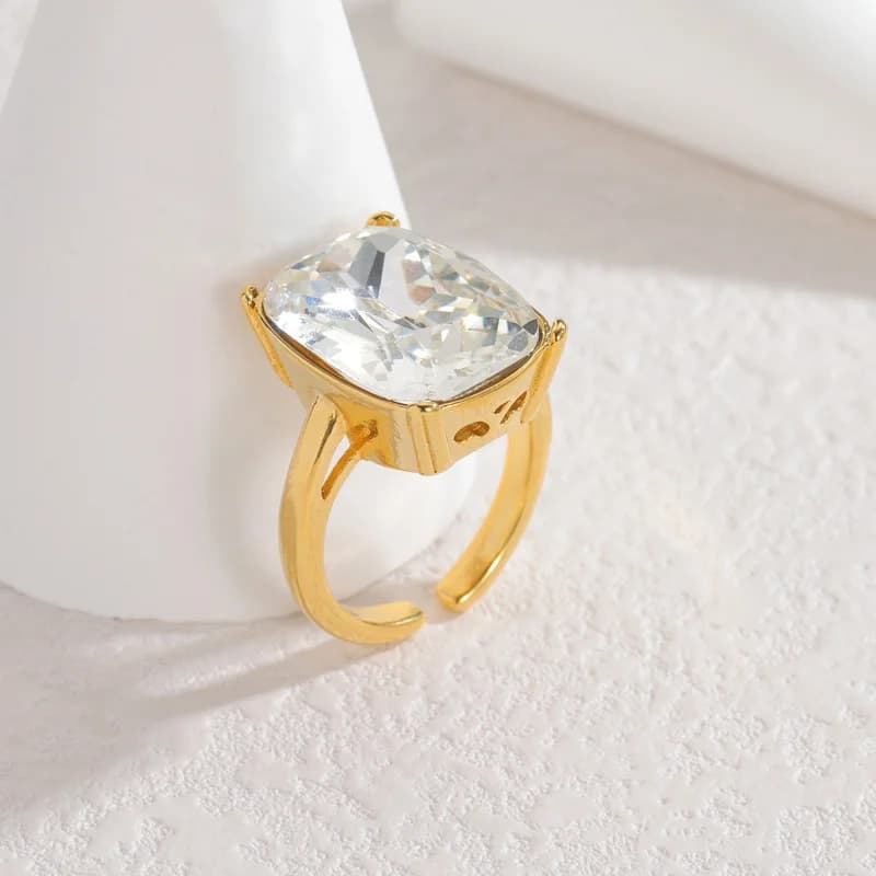 Cincin Boleh Laras Zirkon Kupu-kupu Plating Emas 18K