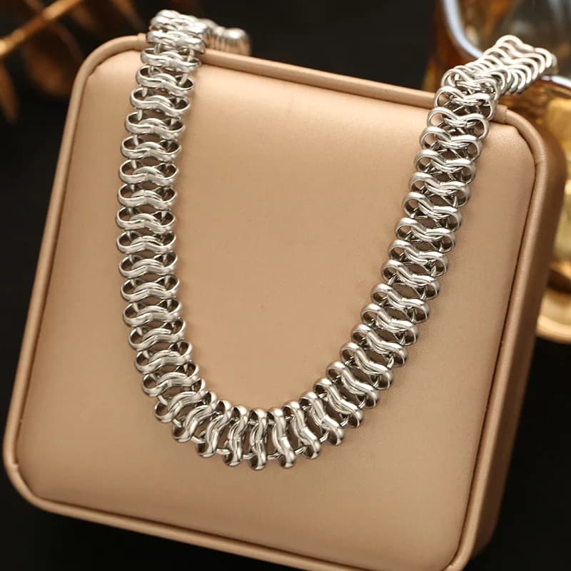 Set Kalung dan Gelang Rantai Ketuhar Emas