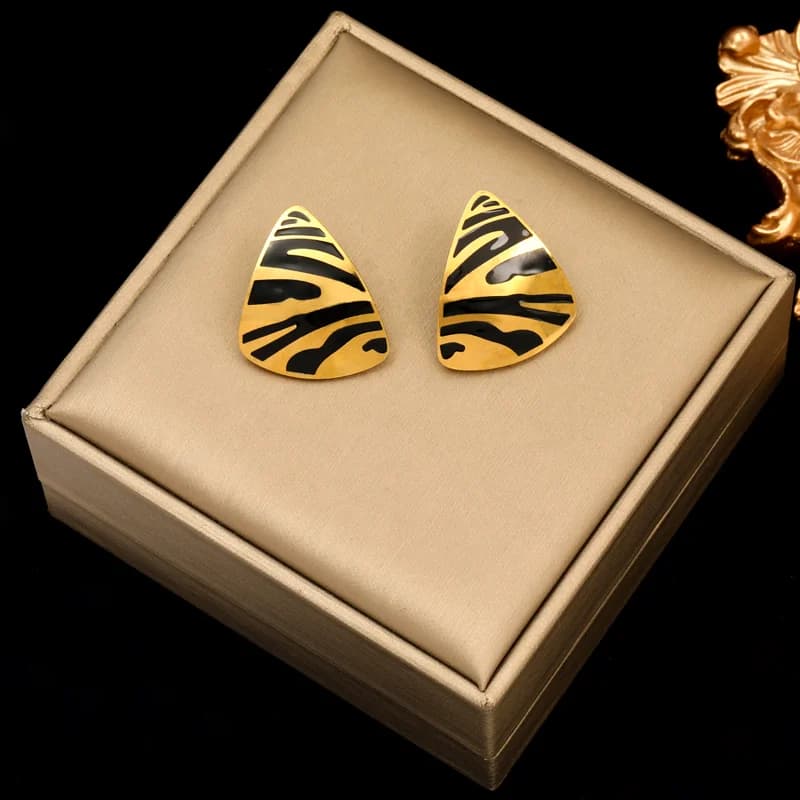 Anting-anting Dangle Hati Hitam Keluli Tahan Karat 316L