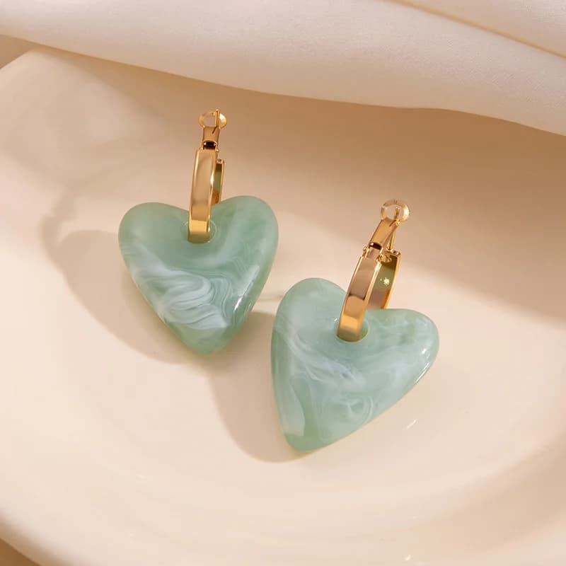 Anting-anting Butang Amber Jatuh Air Vintage