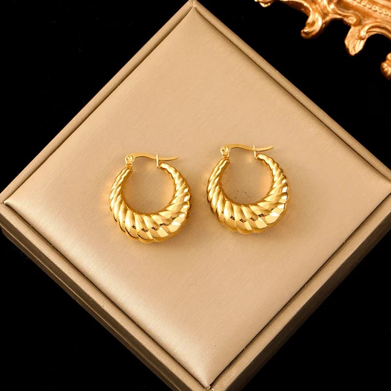Anting-anting Gelung Permukaan Berkedut, Keluli Tahan Karat Emas