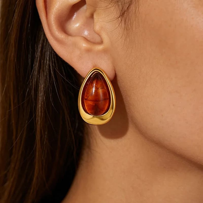 Anting-anting Butang Amber Jatuh Air Vintage