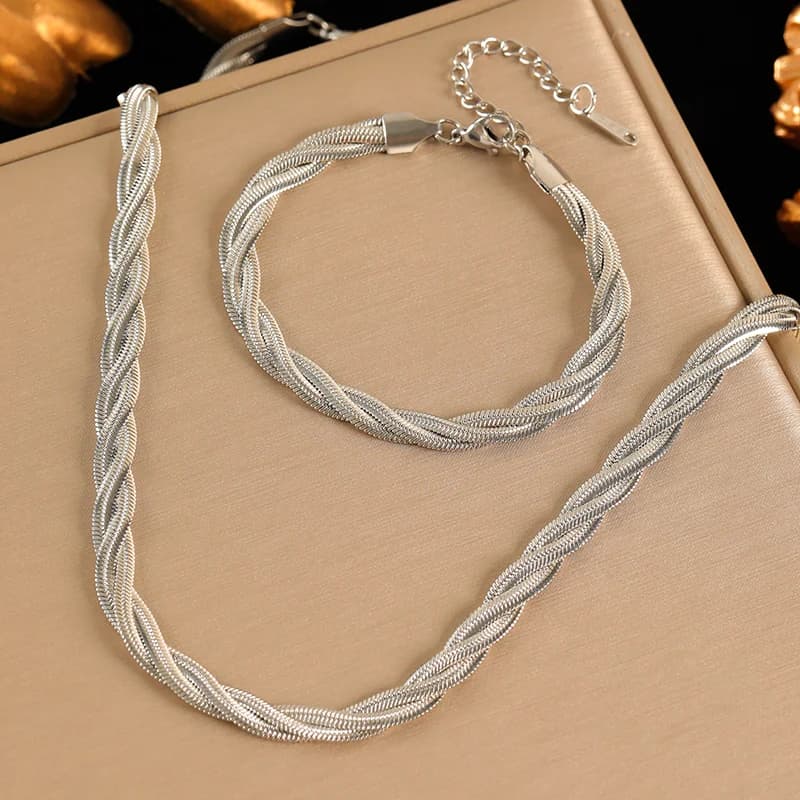 Set Rantai Leher & Gelang Rantai Tenunan Salib