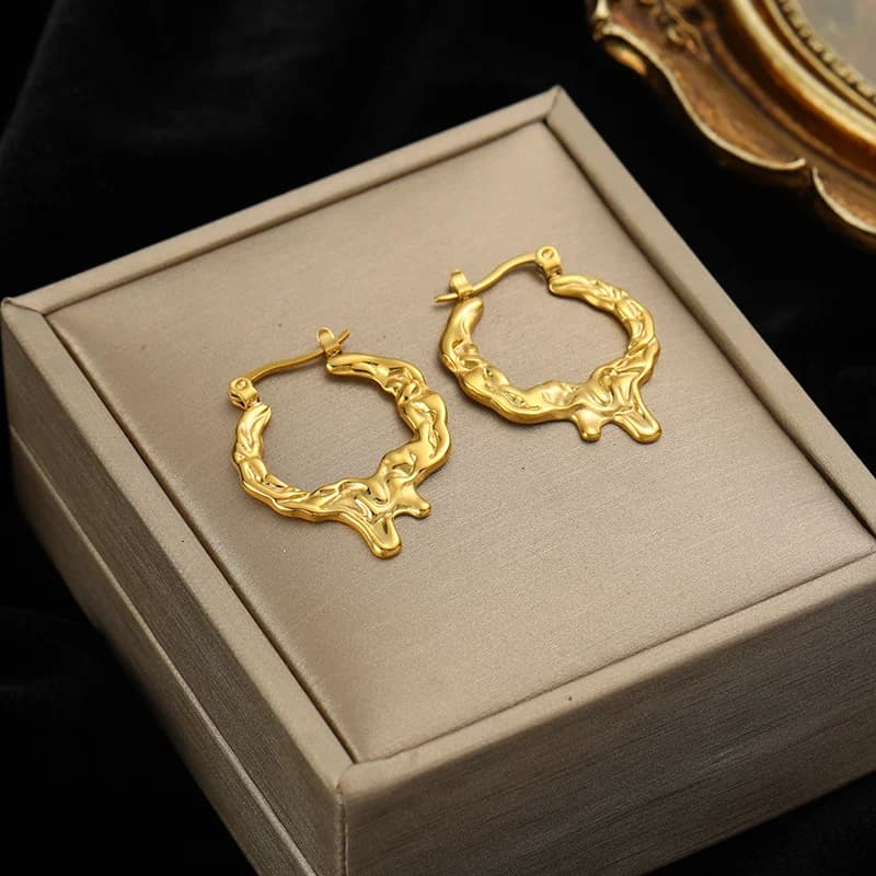 Anting-anting Gelung Jatuh Geometri Kipas, Warna Emas