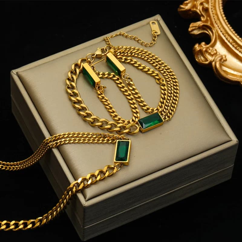 Set Kalung, Gelang dan Anting Kristal Zirkon Merah