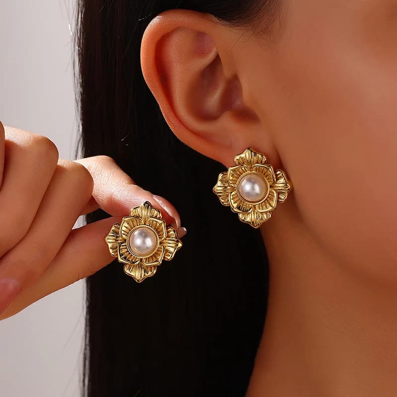 Anting-Anting Mutiara Kreatif, Berlapis Emas 18K