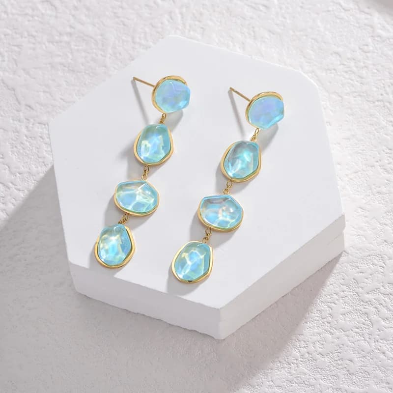 Anting-anting Juntai Batu Biru, Disalut Emas