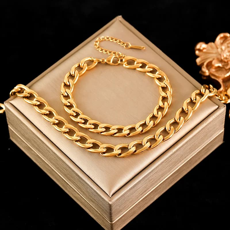 Set Rantai Leher dan Gelang Berlapis Emas 18K