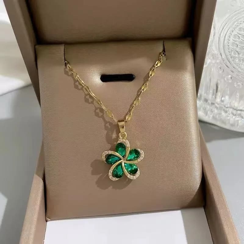 Kalung Loket Hati Berlian Zirkon Berkilau