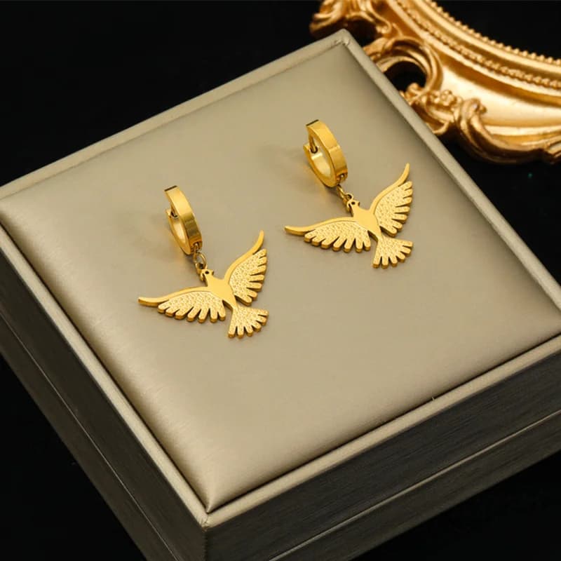 Anting-anting Mutiara & Lebah Comel