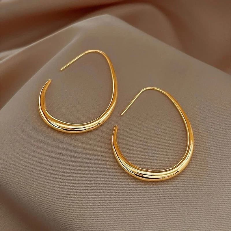 Anting-anting Stud Bentuk C, Keluli Tahan Karat Bersalut Emas
