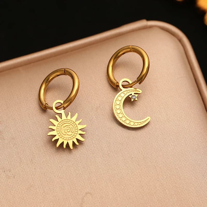 Anting-anting Stud Bulan Zirkon, Keluli Tahan Karat
