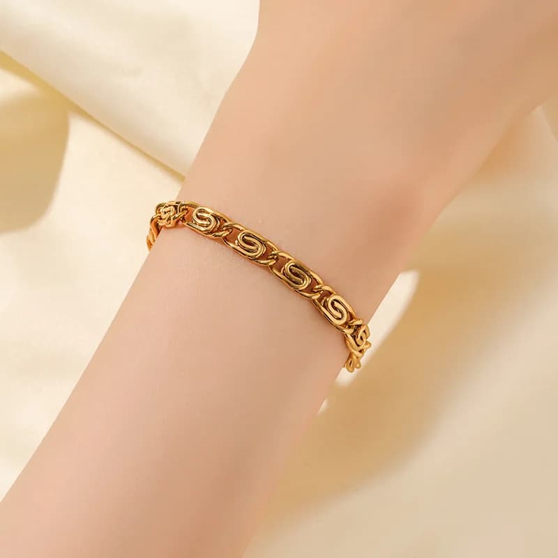 Gelang Geometri Keluli Tahan Karat Warna Emas