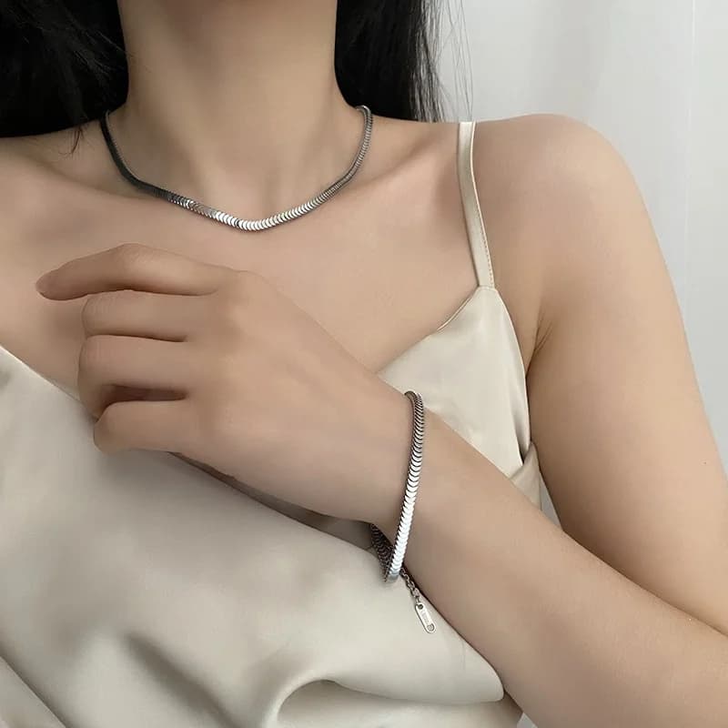 Gelang Rantai Ular Keluli Tahan Karat Warna Perak
