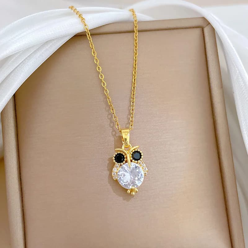 Kalung Loket Burung Hantu Berkilau Zirkonia