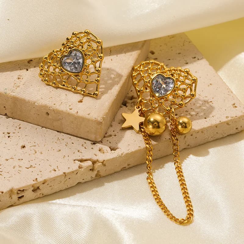 Anting-Anting Gantung Bunga Ginkgo Emas