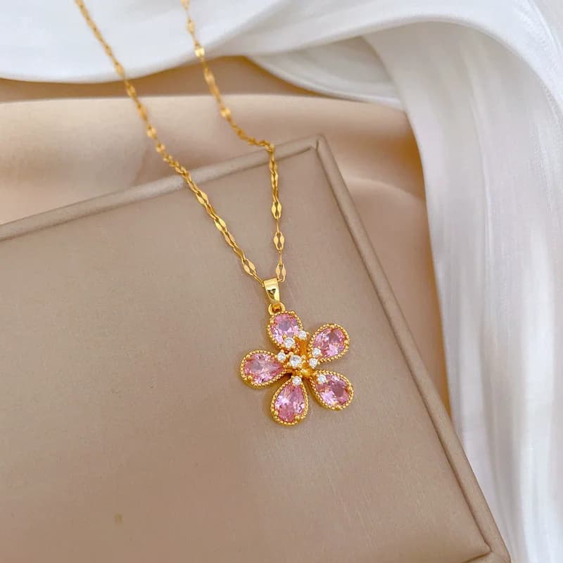 Kalung Loket Hati Berlian Zirkon Berkilau