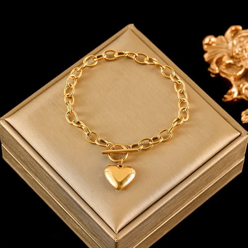 Set Rantai Leher & Gelang Tangan Loket Hati Emas