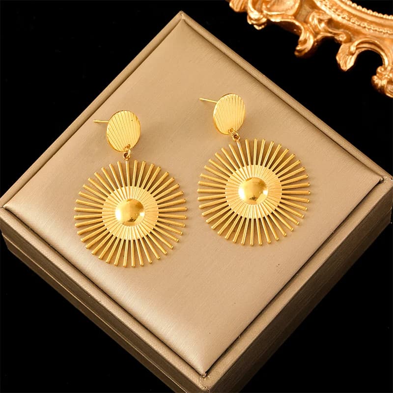 Anting-Anting Gantung Bunga Ginkgo Emas